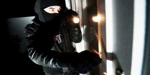 Mağusada 200 Bin TL çaldılar