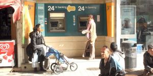 Kıbrıs Bankasındaki kriz önlendi