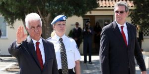 Eroğlu - Downer görüşmesi başladı