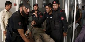 Pakistan’da sular durulmuyor 42 kişi öldü