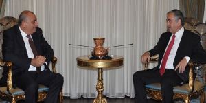 Türkeş Kıbrıs’ta