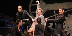 “Halktan  Biri”  hem güldürdü hem de düşündürdü