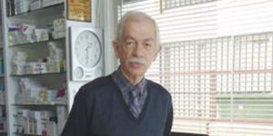 Eczacı Turganer hayatını kaybetti