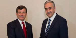 Akıncı, Davutoğlu ile görüştü