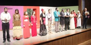 “Vişne Bahçesi” sahne aldı