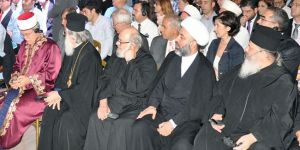 Ara bölge, dinleri birleştirdi