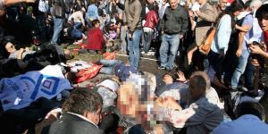  BARIŞ MİTİNGİNDE KATLİAM: 3 GÜN YAS