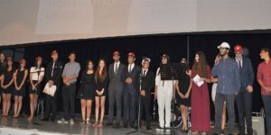 Gençlerden ‘Bölünmüş ülkede birliktelik’ kutlaması!