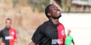 Kenneth ile söz kesildi