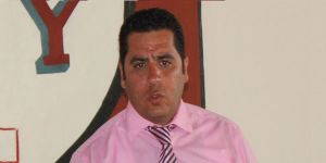 Göçmenköy’de Karataş yeniden aday