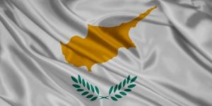 Kıbrısın güneyinde seçim barajı yükseltiliyor