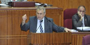 Küçük, yeniden hükümeti kurmaya talip