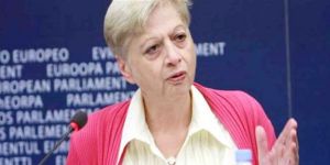 Kıbrısın güneyinde yeni bir parti kuruldu!