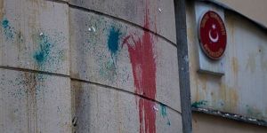 Türkiyenin Moskova Büyükelçiliğine saldırı