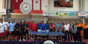 Bankalar Masa Tenisi Ligi başladı