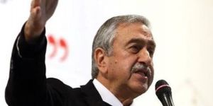 AKINCI: Ne TOZ PEMBE ne KARANLIK