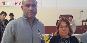 Minderin yıldızı YDÜ