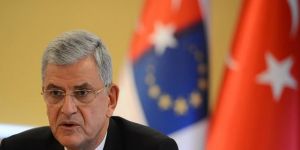 AB BAKANI BOZKIR: Martta referandum ihtimali güçlü