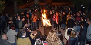 CTP GENÇLİK GİRNE’DE BARIŞ ATEŞİNİ YAKTI