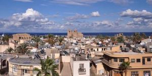 Amaç üzüm yemek değil bağcıyı dövmek