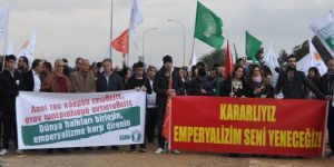 İNGİLİZ ÜSLERİNİ İSTEMİYORUZ