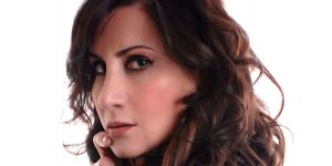 ŞEBNEM ALGIN GELIYOR