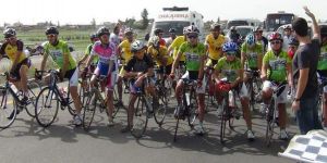 32 sporcu yarıştı