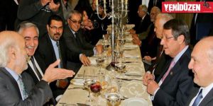 Akıncı ve Anastasiadis yemeğe katıldı