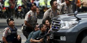 Cakarta saldırılarını IŞİD üstlendi