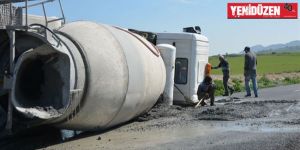  Yan yatarak durabildi!