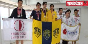 Yüzme rekorlarla başladı