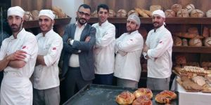 Babadan oğulla DES Bakehouse