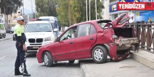 Korkuluklara çarparak durabildi