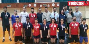 Badmintonda GAÜ üstünlüğü