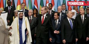 Akıncı aile fotoğrafında yer aldı