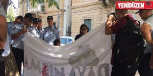 Kitap Okuma Eylemine POLİS ENGELİ