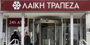 Laiki Bankası’nın iki şubesine ateş açıldı