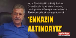  ‘Çöküntü var, enkazın altındayız’