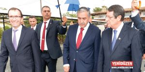 Liderler uzmanlar eşliğinde toplandı