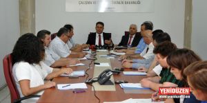 Asgari ücret 1.834  TLde kaldı