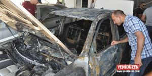 Galeri’de yangın!.. 2 araç yandı