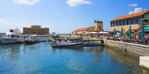 Baf Tiyatro binasının inşası gecikiyor