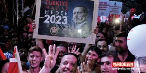 Erdoğan pankartları, idam sloganları!..