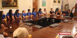 Kıbrıslırum öğrencilerin Pegasus’la uçmaları sorun yarattı