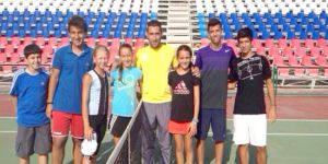 Tenisçilerden iyi sonuçlar