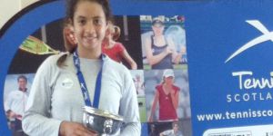 Eliz İskoçya’yı fethetti