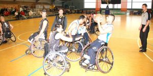 Kuzey Kıbrıs Turkcell kötü başladı: 56-65