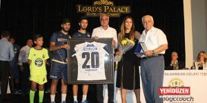 Destekçiler onurlandırıldı