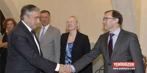 Akıncı, Eide ile bir araya geldi