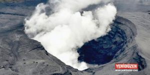 Aso yanardağı kustu